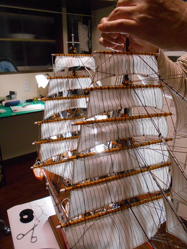 ブレースを張る。帆船模型1/80日本丸を作る